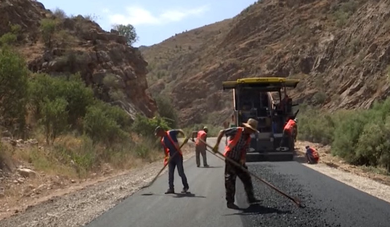 Սյունիքում կառուցվել կամ կառուցվում է մոտ 230 կմ ճանապարհ, ինչն աննախադեպ է. Գնել Սանոսյան