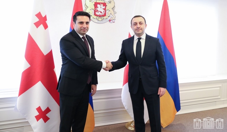 Հայաստանը բարձր է գնահատում Վրաստանի՝ տարածաշրջանում խաղաղության և կայունության պահպանմանն ուղղված հետաքրքրվածությունը. Սիմոնյանը՝ Ղարիբաշվիլիին