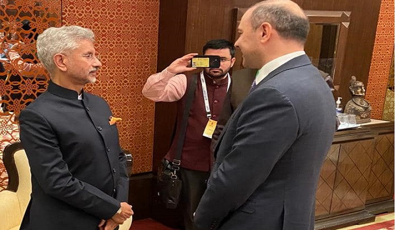 Ախ քարտուղարը Նյու Դելիում կարճատև զրույց է ունեցել Հնդկաստանի ԱԳ նախարարի հետ