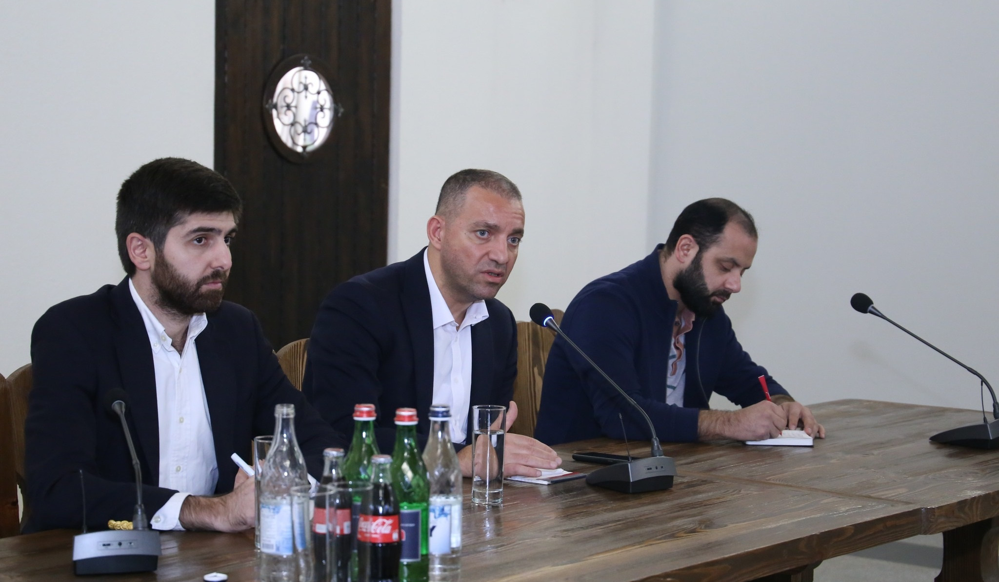 Վահան Քերոբյանն արտահանմամբ զբաղվողներին ներկայացրել է պետական աջակցության գործիքակազմը