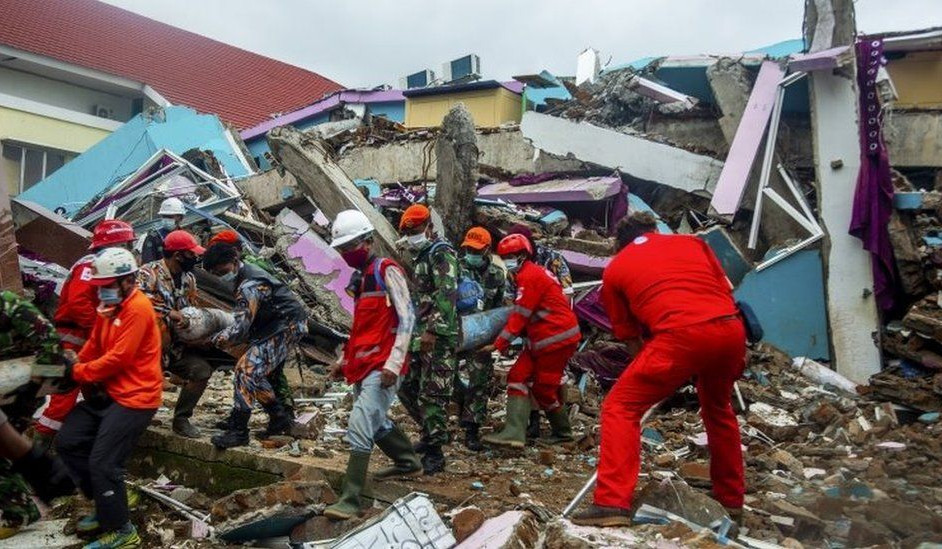 Hospital treats victims of deadly quake which leaves 56 dead in Indonesia