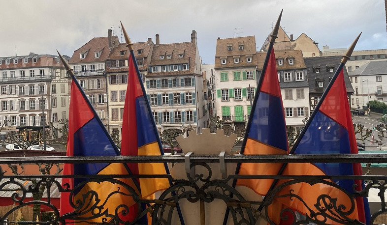 Strasbourg expresses solidarity with Armenia, raises Armenian flag in front of the City Hall