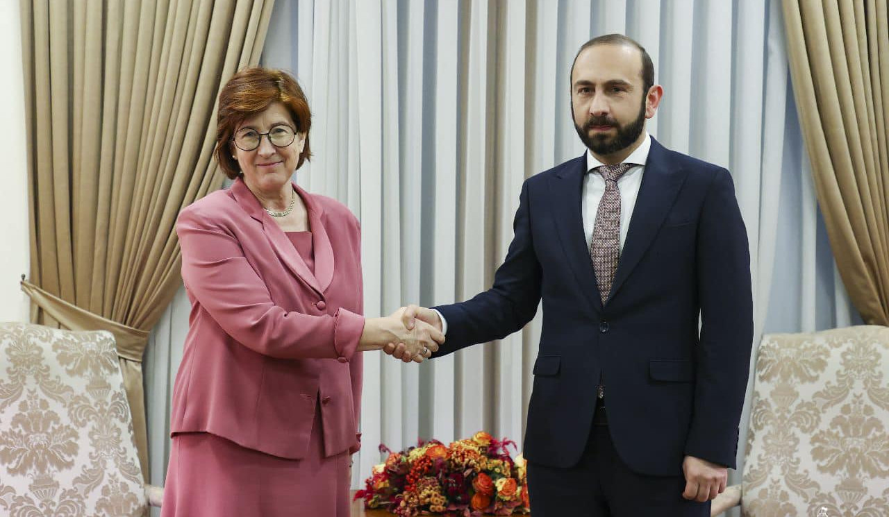 At meeting with Alison LeClair, Ararat Mirzoyan welcomed decision of Canadian government to open embassy in Yerevan