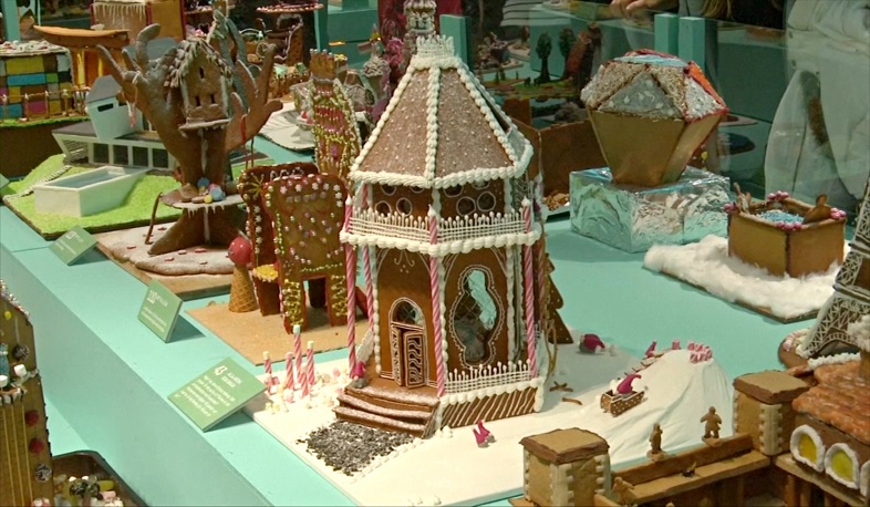 В Стокгольме проходит выставка пряничных домиков