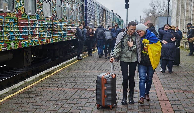 Украина объявила об эвакуации жителей из Херсона