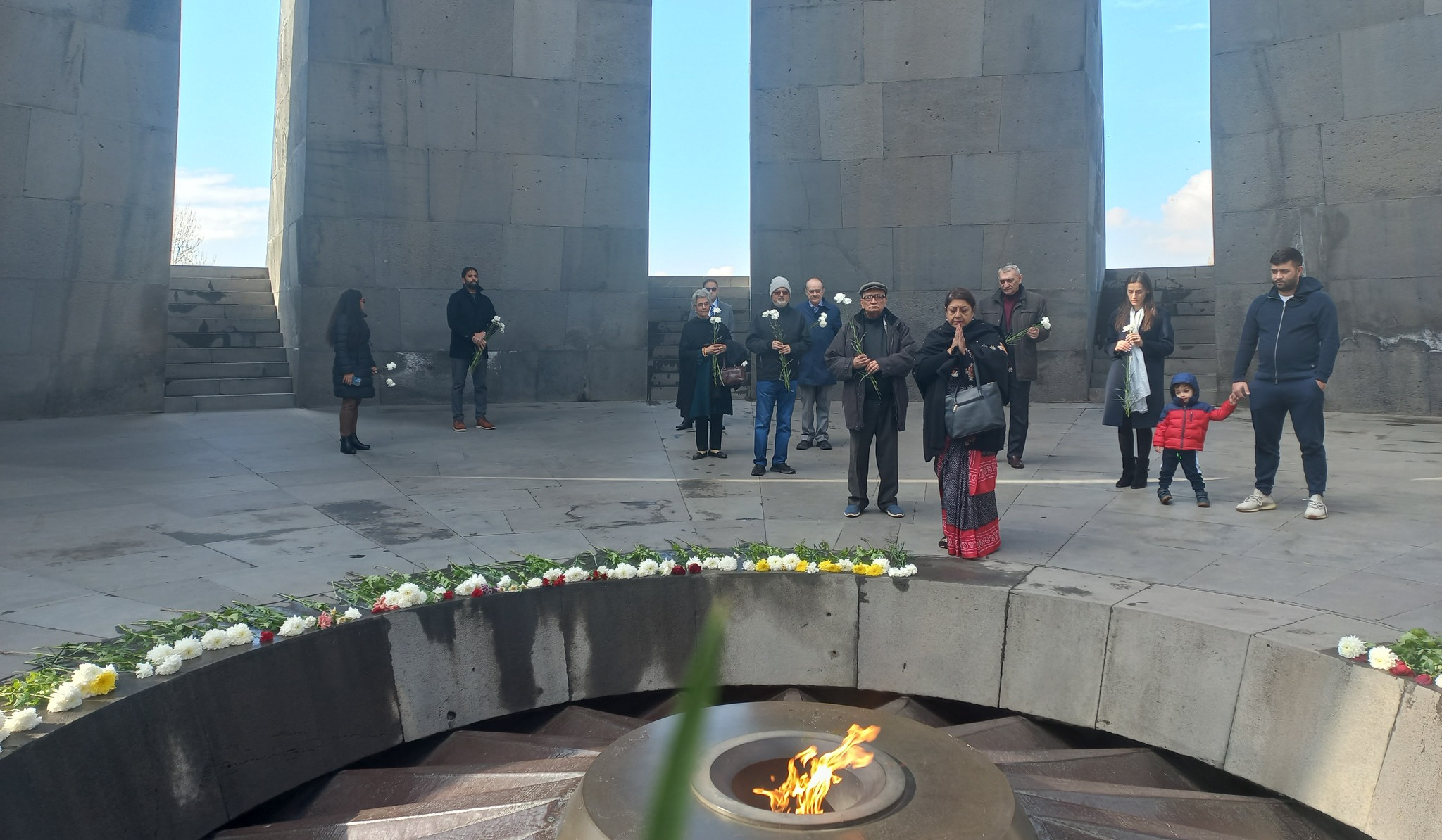 «Հայաստան-Հնդկաստան. հազարամյա հարաբերությունների նոր խթաններ» համաժողովի մասնակիցներն այցելել են Հայոց ցեղասպանության հուշահամալիր