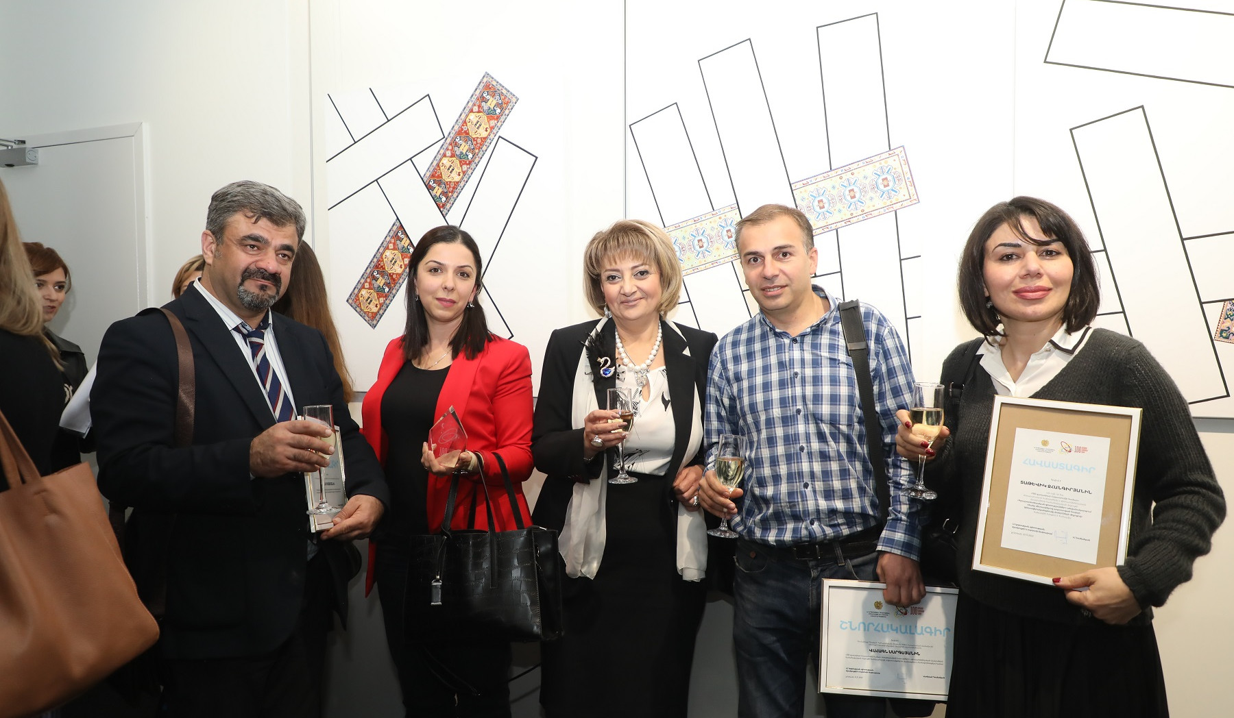 Ամփոփվել է «100 գաղափար Հայաստանի համար» մրցույթը. հաղթողներն արժանացել են դրամական խրախուսանքի