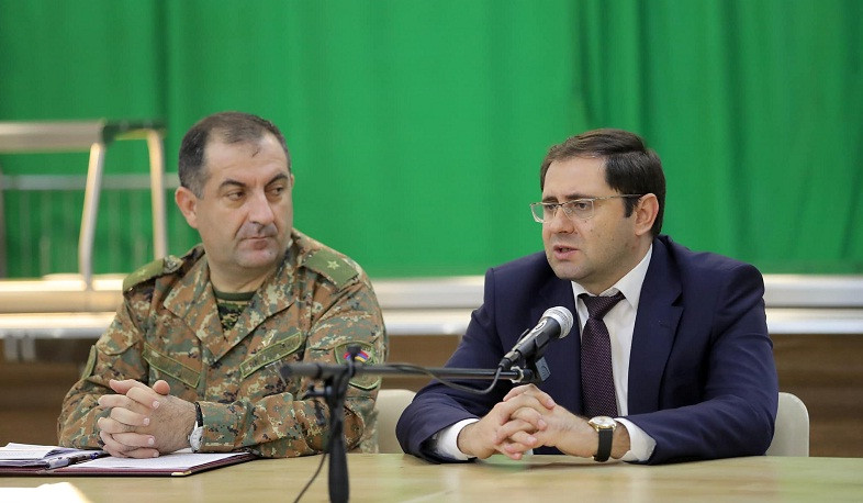 Սուրեն Պապիկյանն այցելել է ՊՆ զորամաս, մանրամասներ ներկայացրել ոլորտում իրականացվող բարեփոխումների ընթացքի վերաբերյալ