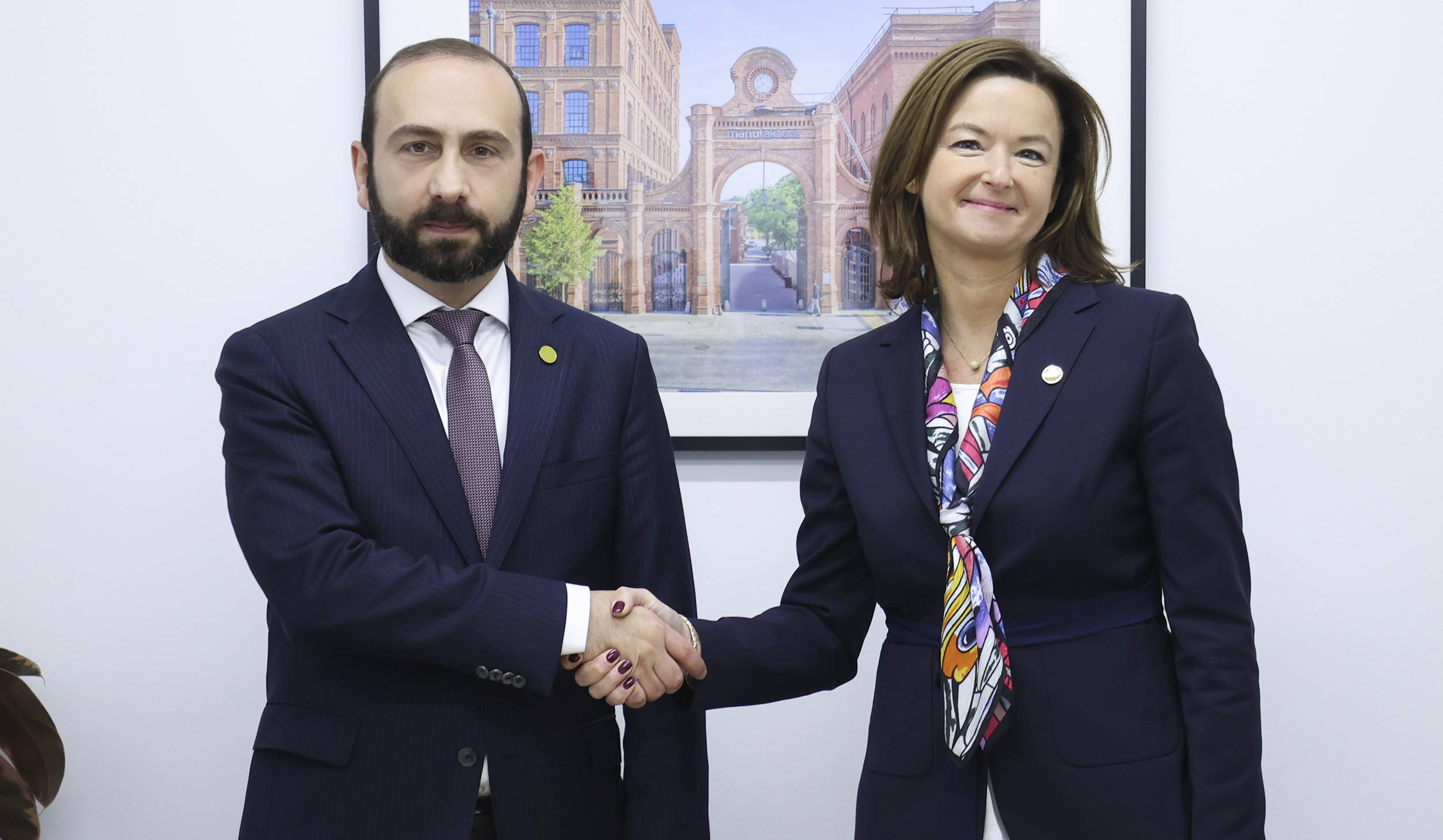 Встреча министра иностранных дел Армении с вице-премьером, министром иностранных дел Словении