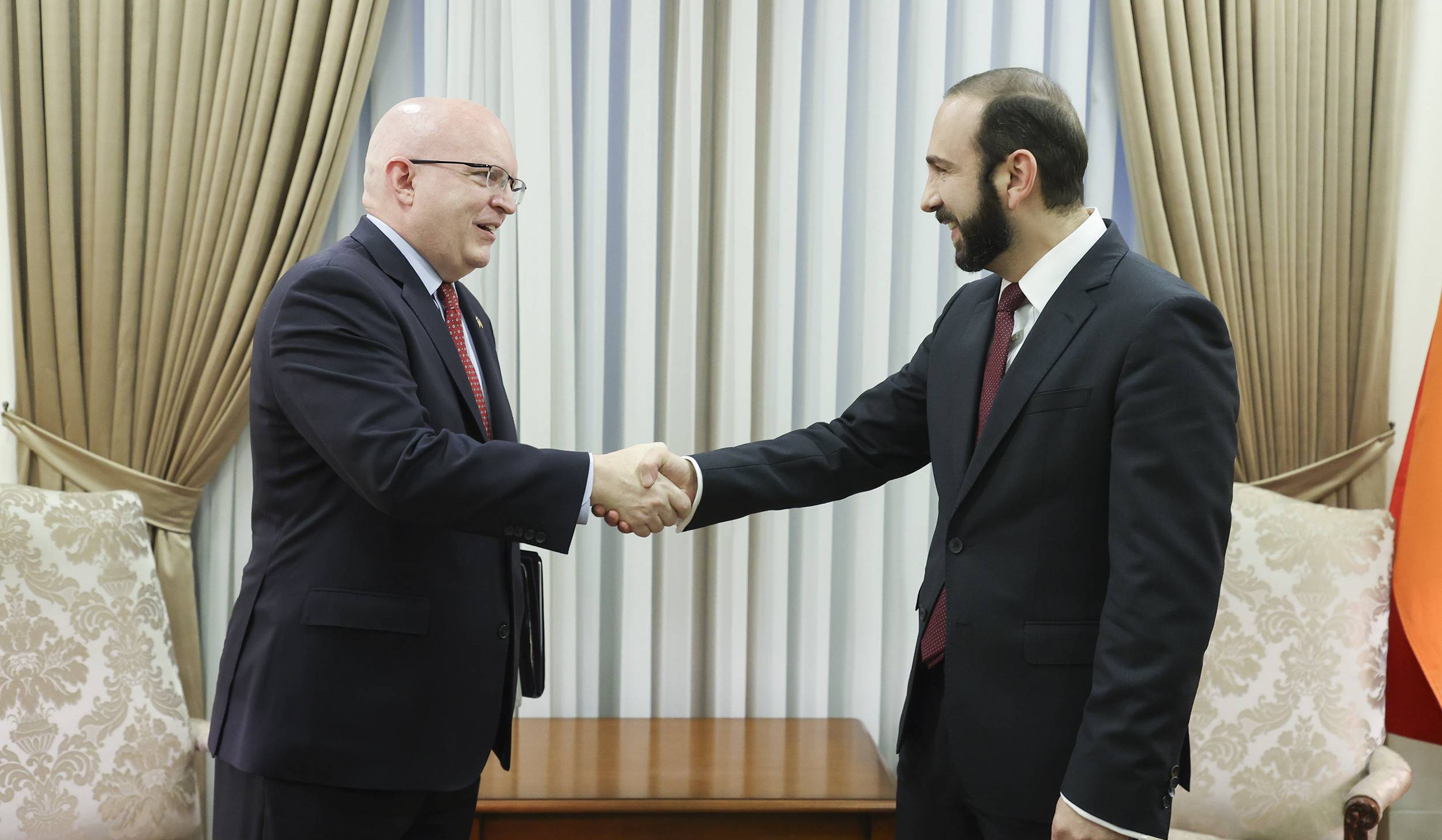 Meeting of Ararat Mirzoyan with Philip Reeker