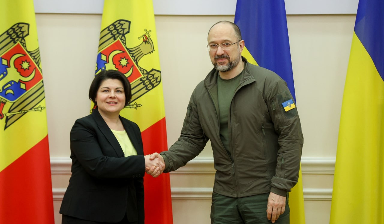 Украина и Молдова создадут двустороннюю группу для координации своей интеграции в Евросоюз: Шмыгаль