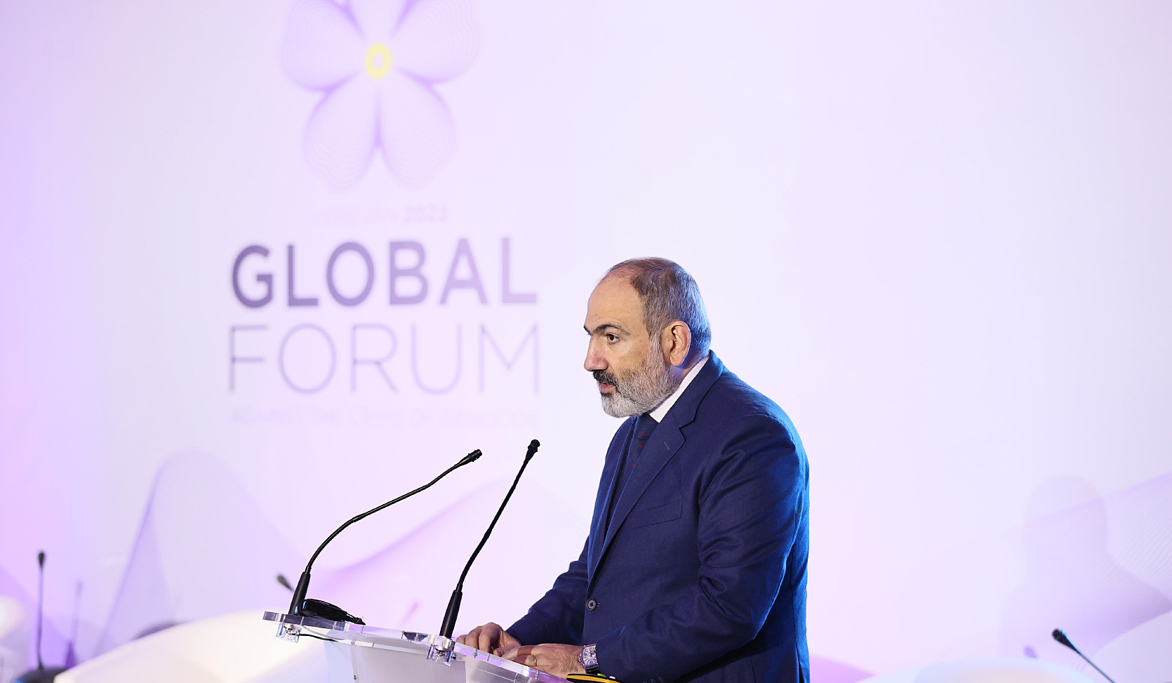 Лачинский коридор является коридором предупреждения геноцида: Никол Пашинян