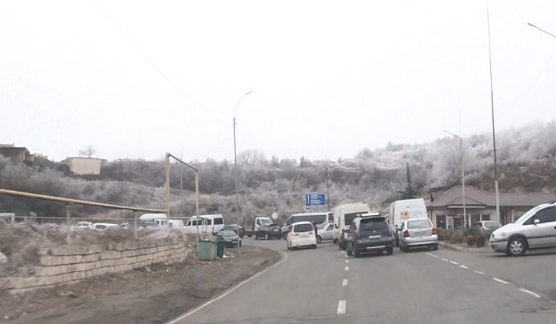 Արցախը Հայաստանին կապող միջպետական մայրուղին շարունակում է մնալ երկկողմանի փակ