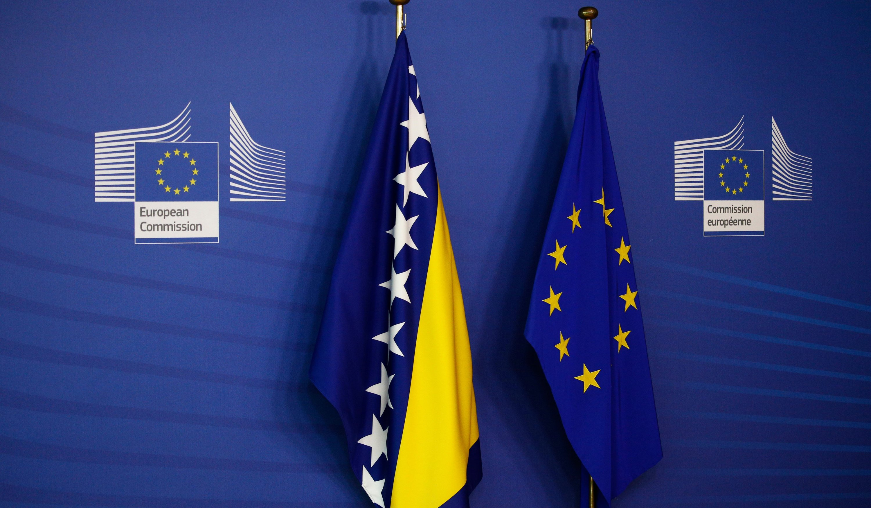 Совет ЕС рекомендовал дать Боснии и Герцеговине статус кандидата на вступление в Евросоюз