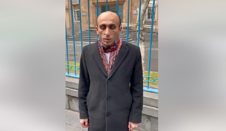 Artak Beglaryan started an indefinite sit-in in front of UN office