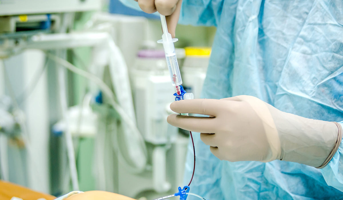 В медучреждениях Арцаха временно приостановлены плановые операции