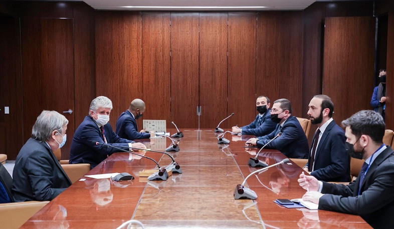 Ararat Mirzoyan Antonio Quterreşə son regional hadisələri təqdim edib