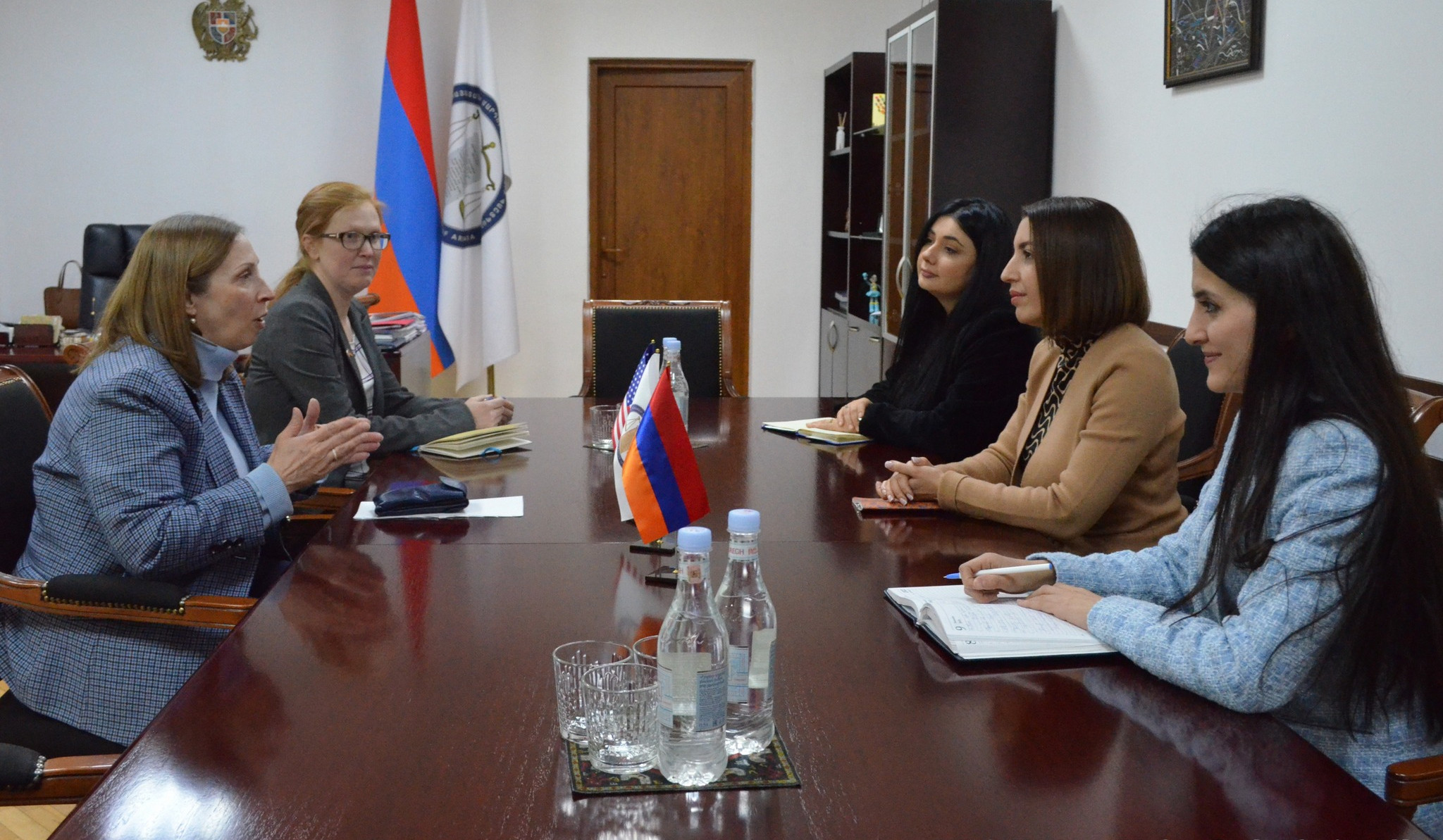 Ms. Kristinne Grigoryan hosted Ambassador Extraordinary and Plenipotentiary of U.S. to Armenia, H.E. Lynn Tracy, who is completing her diplomatic mission in Armenia