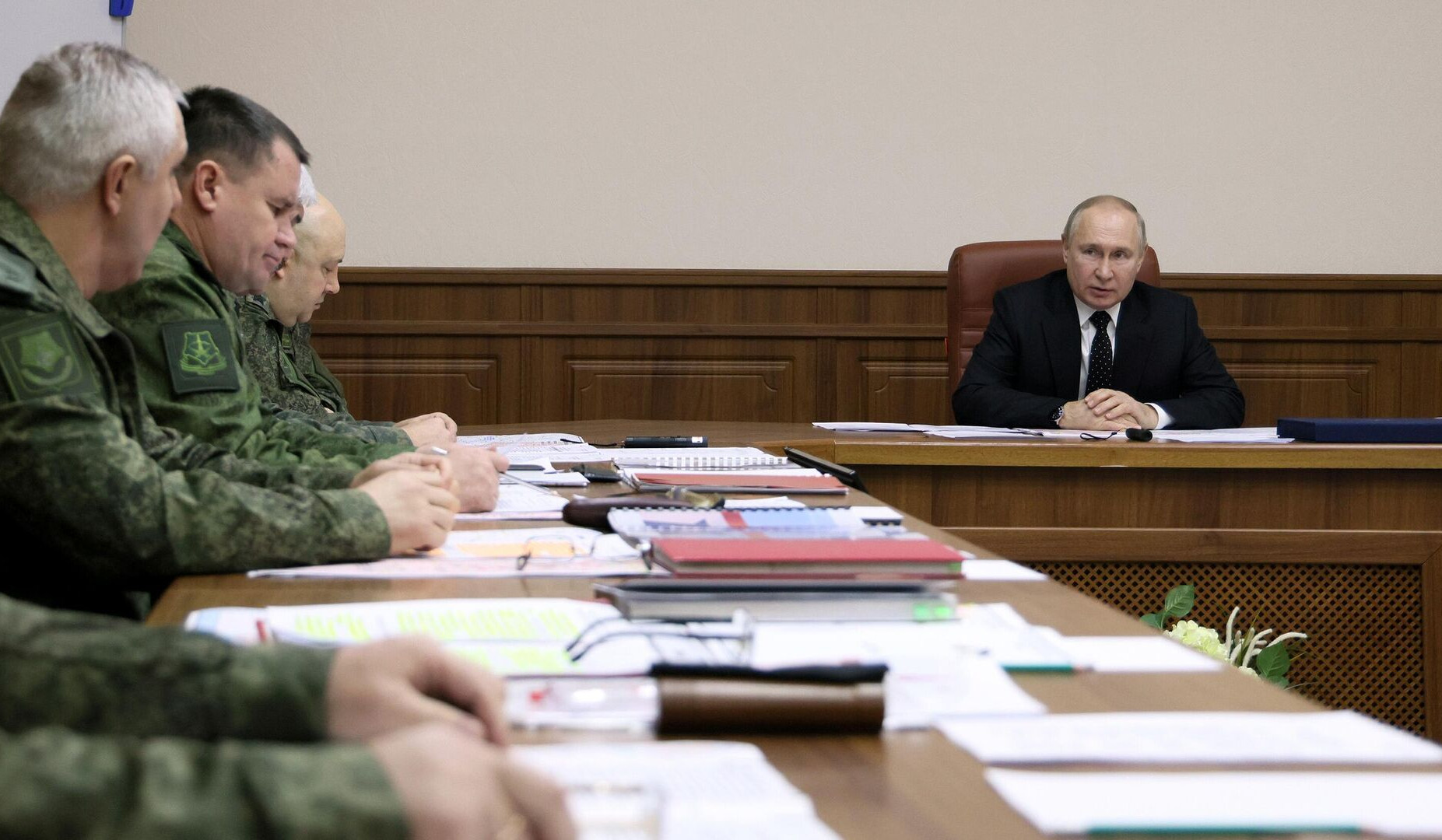 Путин ознакомился с работой объединенного штаба родов войск, задействованных в СВО