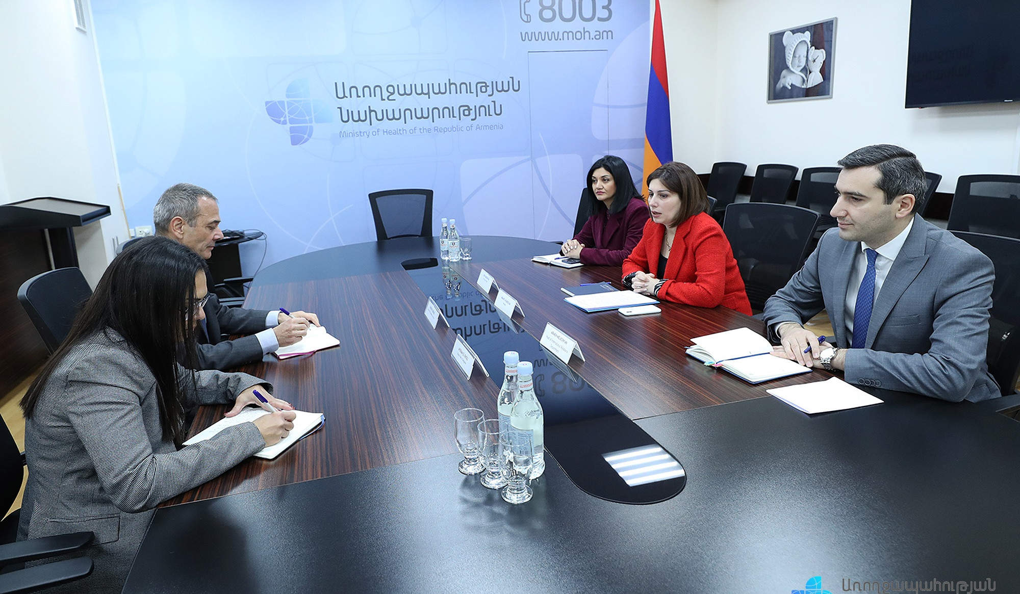 Anahit Avanesyan and Thierry Ribaux discussed possibility of transporting patients from Artsakh, delivering medicine and baby food