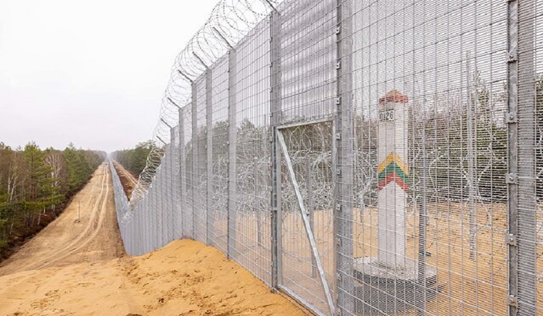 Литовские солдаты перестанут охранять границу Беларуси, строительство заграждения завершено