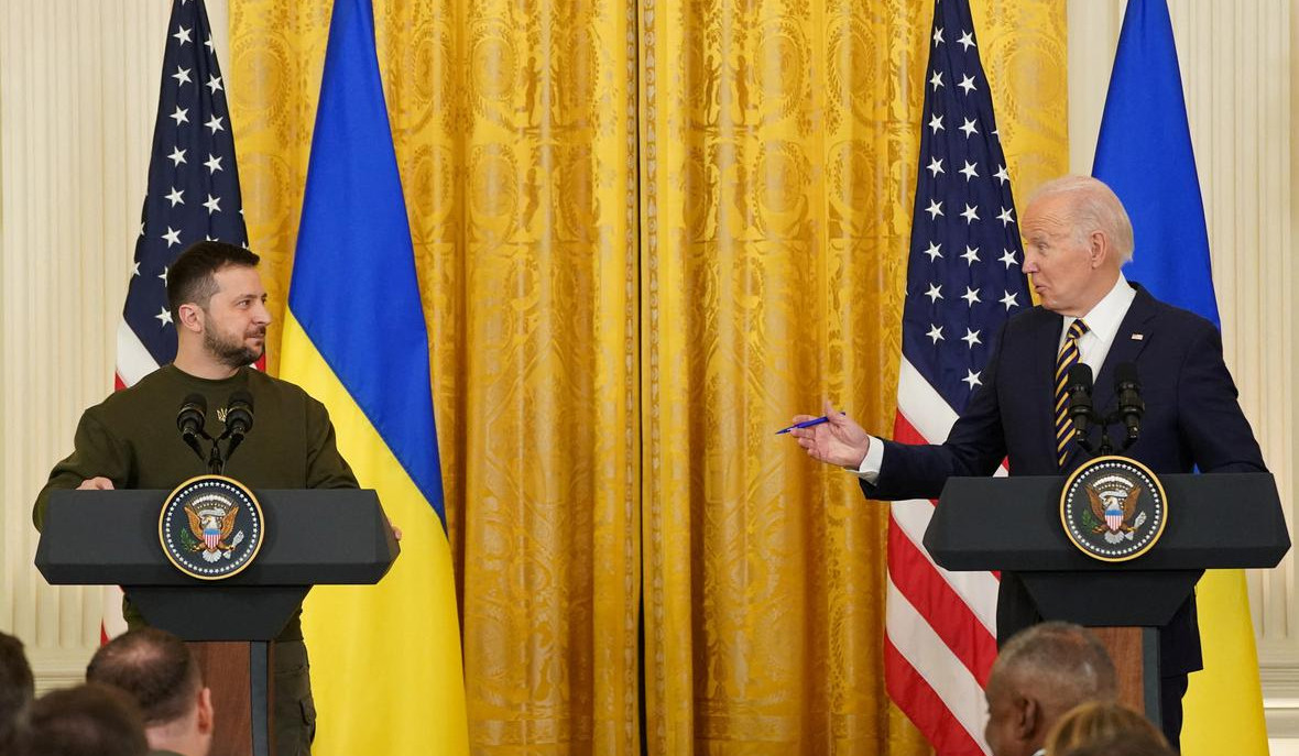 Բայդենը Զելենսկու հետ քննարկել է Ուկրաինայում հակամարտության կարգավորման վերաբերյալ Կիևի առաջարկները