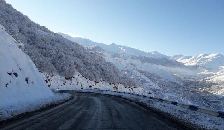 Վարդենյաց լեռնանցքում տեղ-տեղ մերկասառույց է