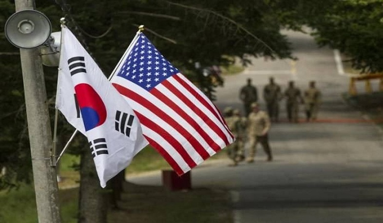 США и Южная Корея договорились расширить масштабы учений в 2023 году