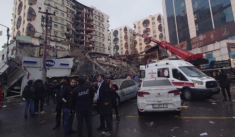 В центральной части Турции произошло новое землетрясение магнитудой 7,8