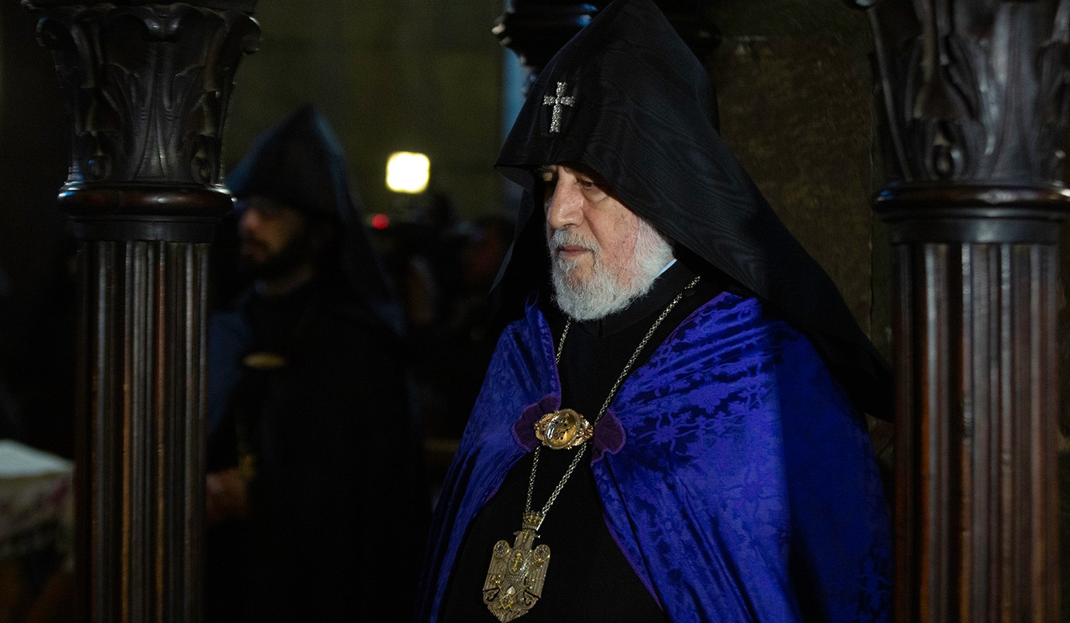 Католикос Всех Армян направил соболезнования президенту Сирии