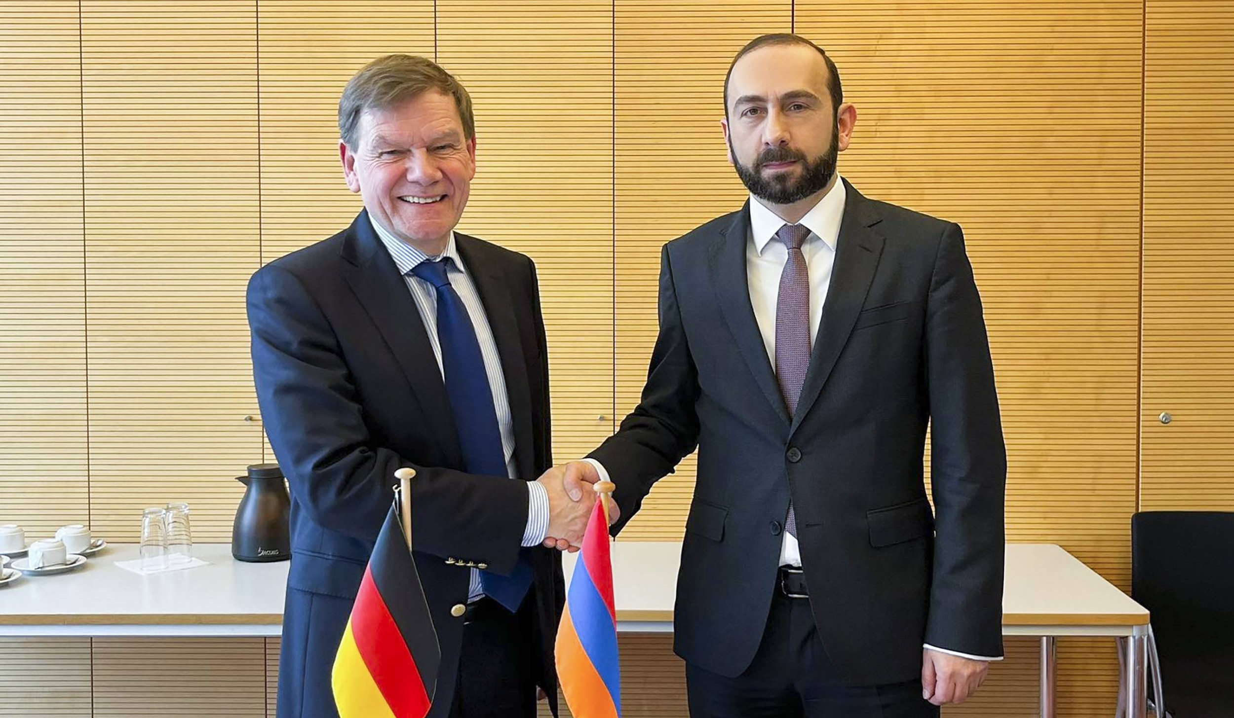 Meeting of Foreign Minister of Armenia with Chairman of Germany-South Caucasus Friendship Group
