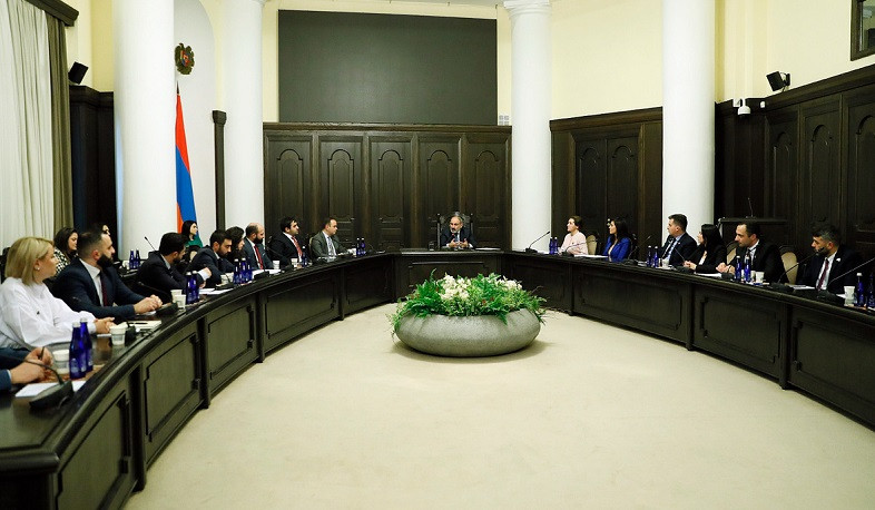 Պետք է աշխատենք արդյունավետություն և զարգացում ապահովելու ուղղությամբ. վարչապետն ընդունել է «իԳործ» ծրագրի մասնակիցներին