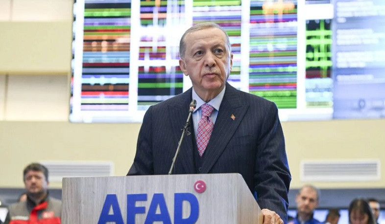 Эрдоган объявил в Турции семидневный национальный траур