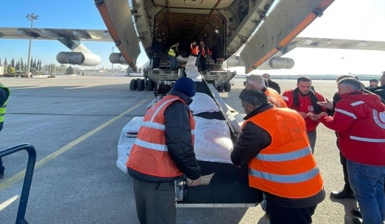 ER hökumətinin göndərdiyi ikinci humanitar yardım Hələb hava limanına eniş edib