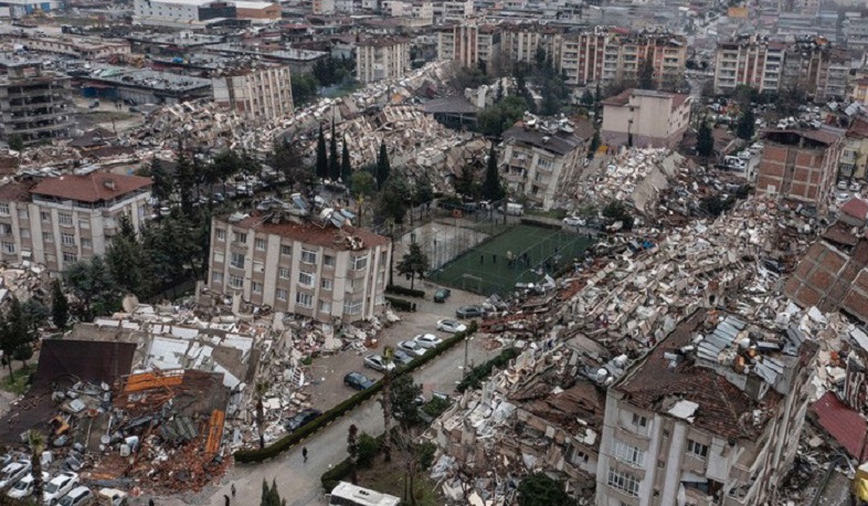 Число жертв землетрясения в Турции и Сирии превысило 21,6 тыс. человек