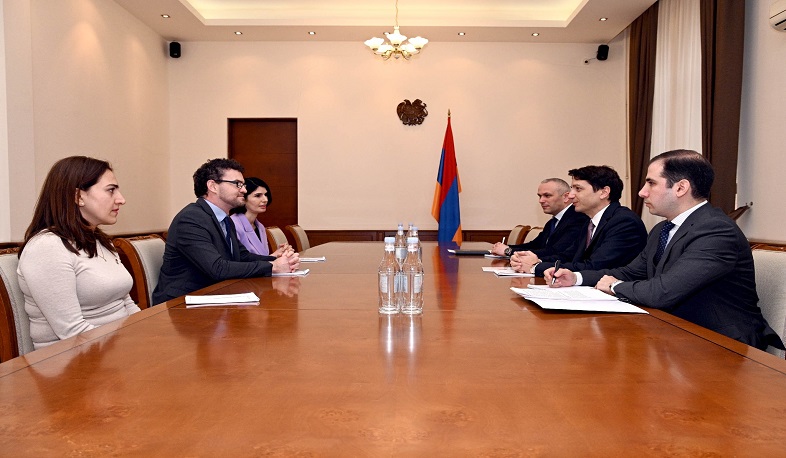 John Gallagher praised Armenia's efforts to create predictable and stable environment for foreign investors