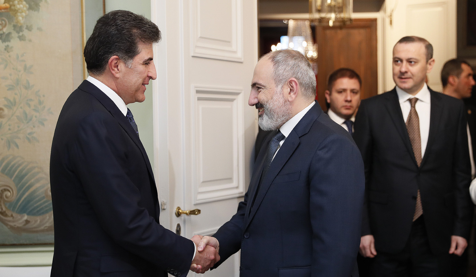Armenian PM meets with President of Iraqi Kurdistan