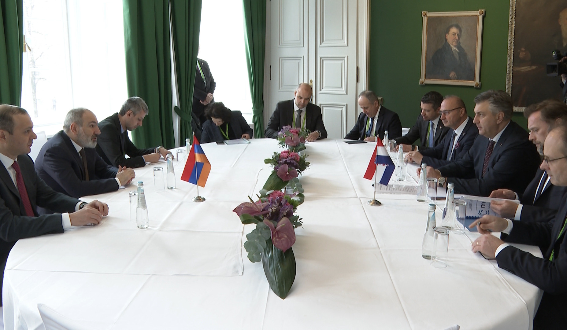 Prime Ministers of Armenia and Croatia discussed developments taking place in region