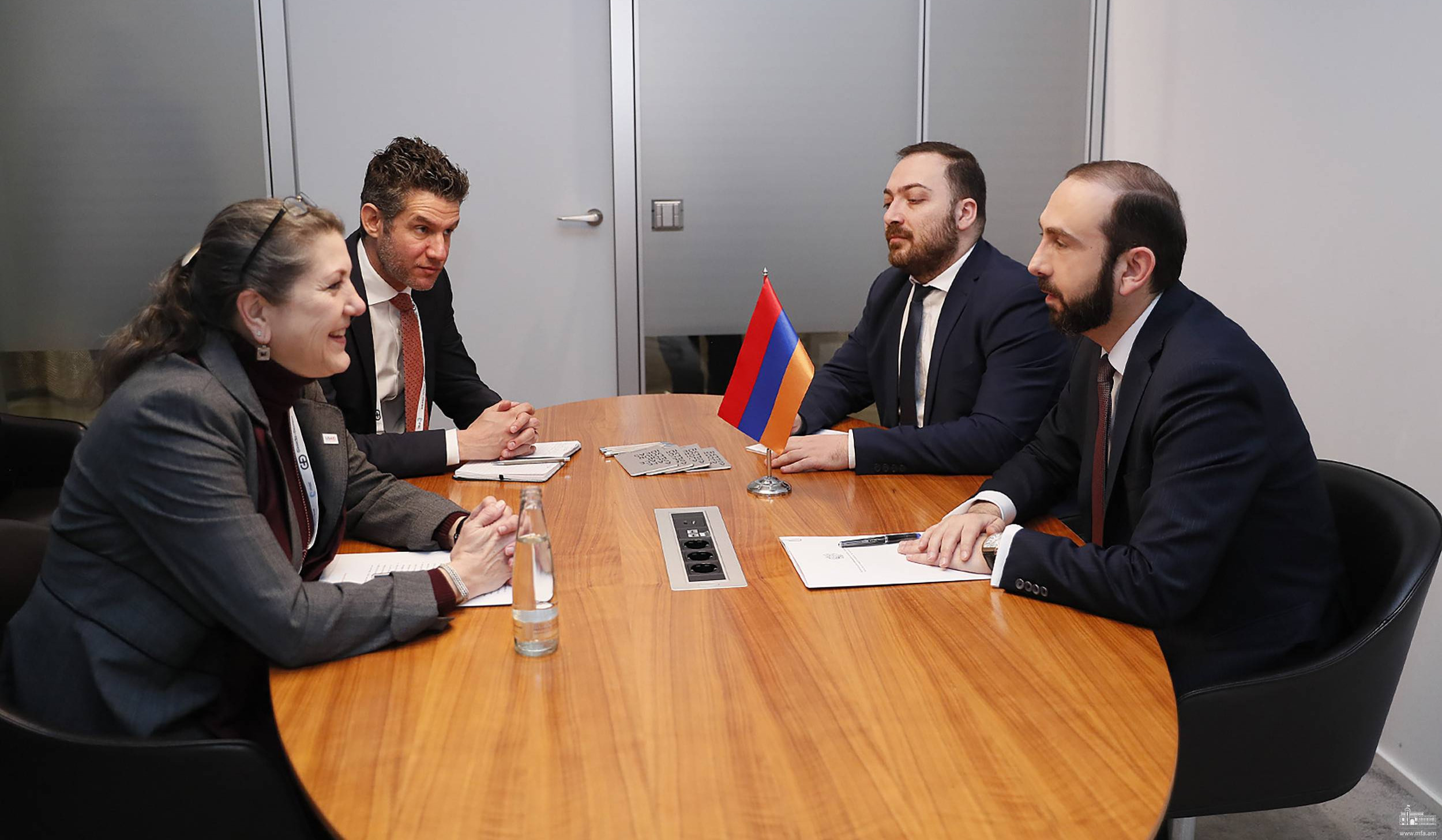 Meeting of Foreign Minister of Armenia with Assistant Administrator of U.S. Agency for International Development
