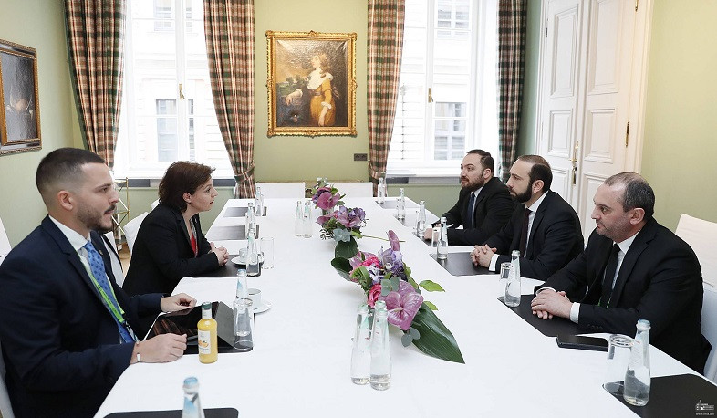 Meeting of the Foreign Ministers of Armenia and Kosovo