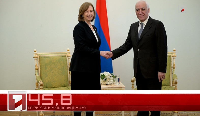 Փետրուար 21-ը՝ 60 երկվայրկեանի մէջ. արևմտահայերէն լուրեր