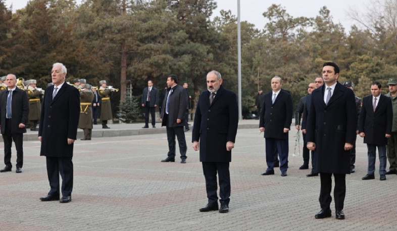 Armenia’s high-ranking officials paid tribute to memory of Sumgait victims
