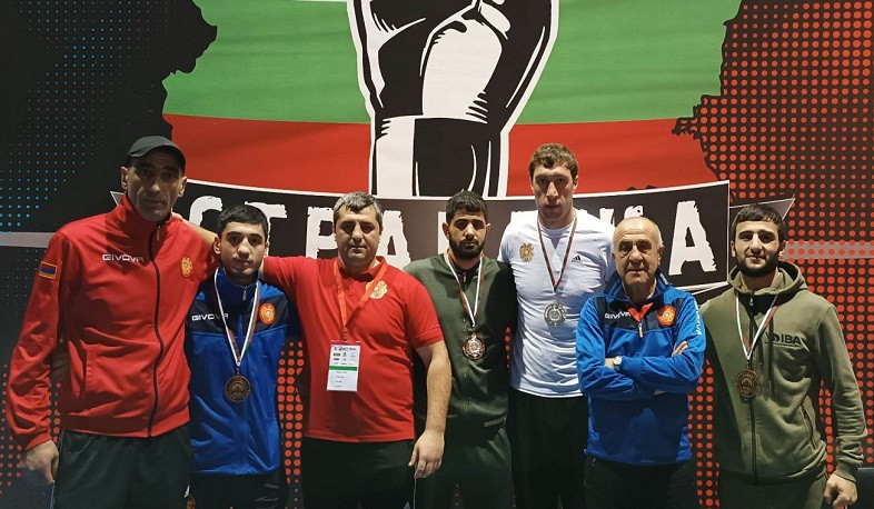 Բռնցքամարտիկները երկուական արծաթե և բրոնզե մեդալներ են նվաճել Ստրանջայի մրցաշարում