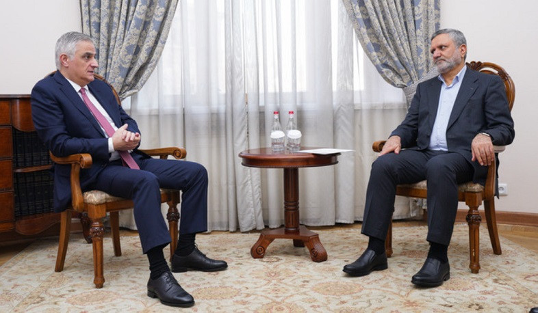 İranlı nazir əməkdaşlığın daha da genişləndirilməsi üçün Mher Qriqoryanı Tehrana dəvət edib