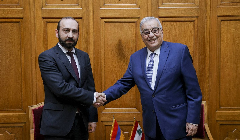 Mirzoyan slams Azerbaijan’s attempts to disrupt traditional warm relations between Armenia and Arab world