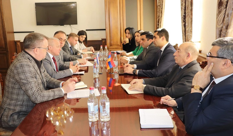 Governor of Gegharkunik presented consequences of aggression against border settlements to Russian ambassador