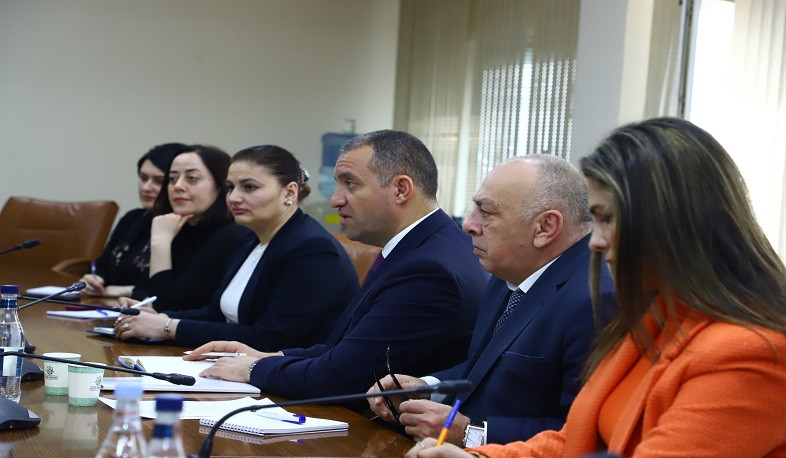 Վահան Քերոբյանը ԱՄՀ պատվիրակության հետ քննարկել է վերջին տնտեսական զարգացումներին և ռիսկերին վերաբերող հարցեր
