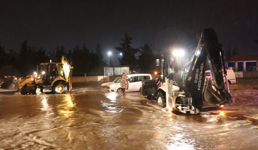Floods hit southeast Turkey