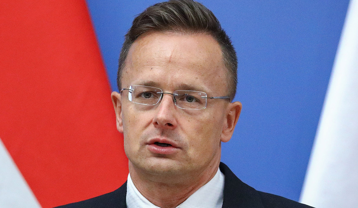 Венгрия не поддержит членство Украины в ЕС и НАТО, пока Киев не восстановит права венгров: Сийярто
