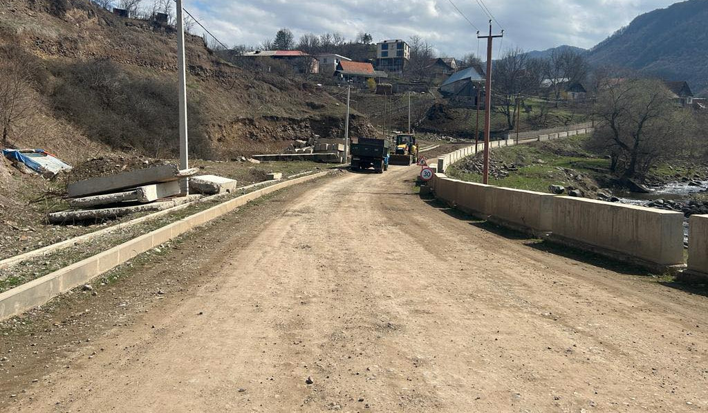 Մեկնարկել է Մ-6-Եղեգնուտ-Դեբետ ավտոճանապարհի հիմնանորոգումը